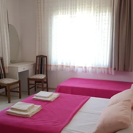 Ayvalik Pansiyon Ayvalı
