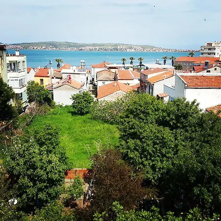 Ayvalik Pansiyon *