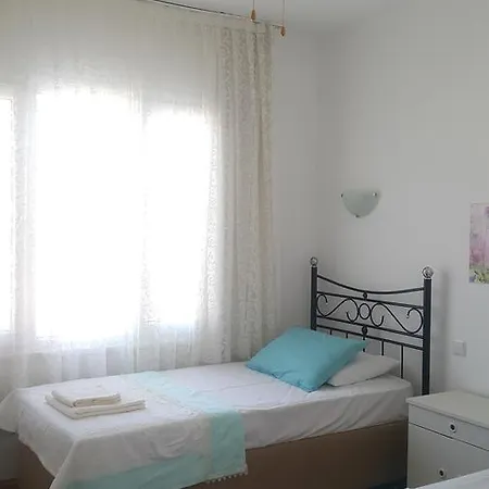 Ayvalik Pansiyon ベッド・アンド・ブレックファスト